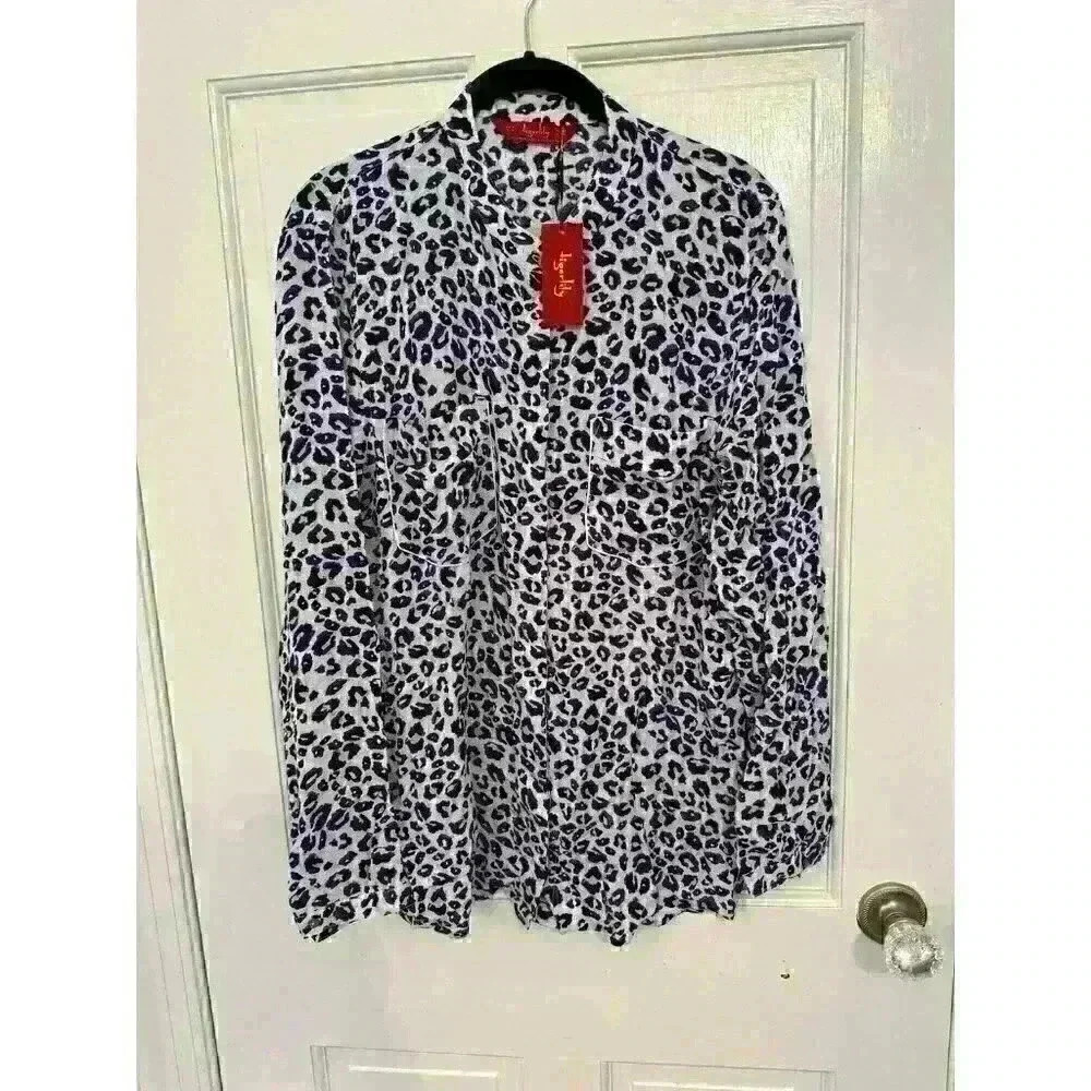 Tigerlily Anthropologie Navy Leopard Print Button Down Blouse size 6 NWT